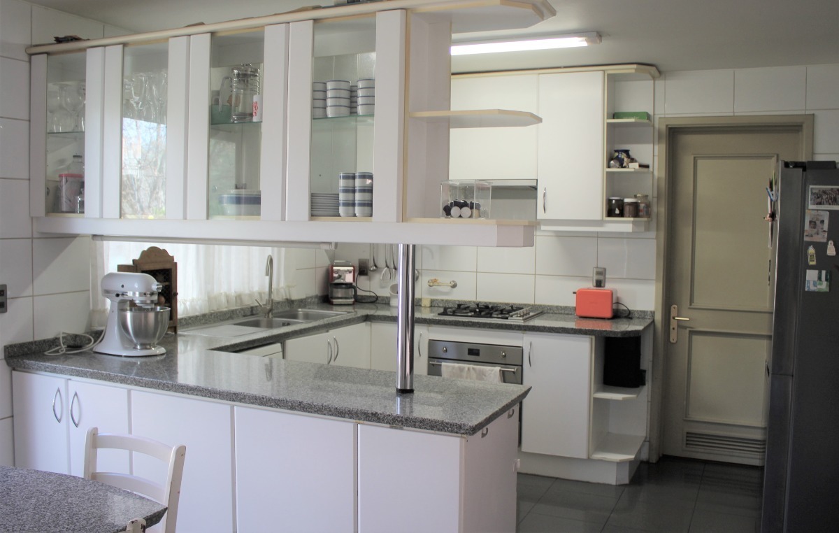 Venta Casa O 5D en suite Walk-in cl&oacute;set 4B 2E Chicureo - Colina