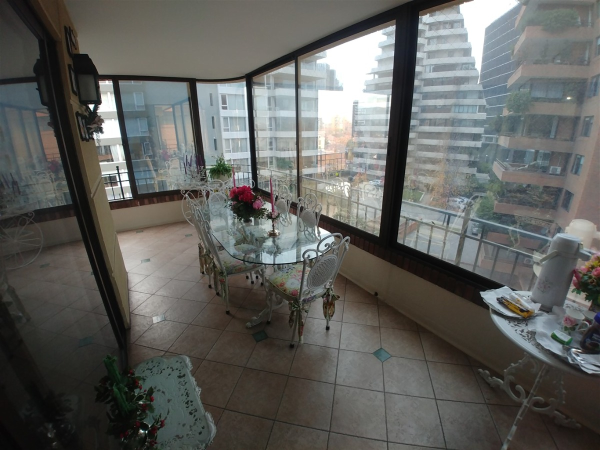 Venta Departamento NO 3D en suite Walk-in cl&oacute;set 5B 3E 2B Parque Bicentenario - Vitacura