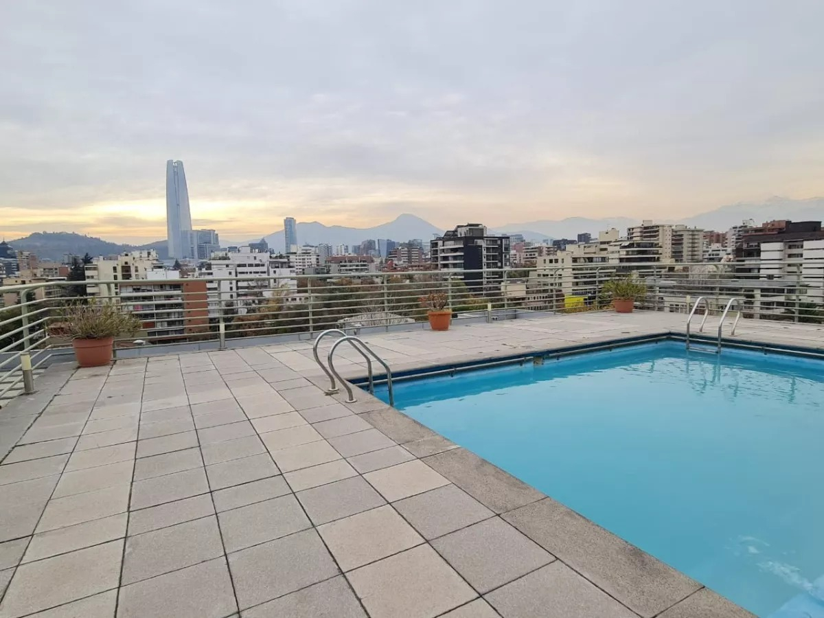 Venta Departamento O 2D en suite Walk-in cl&oacute;set 2B 1E 1B Los Leones - Providencia