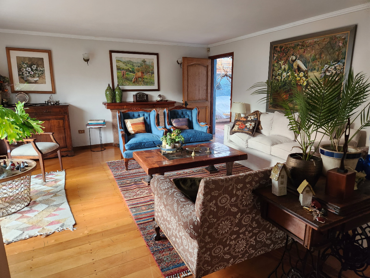 Venta Casa O 5D en suite 5B 2E 2B Parque Padre Alberto Hurtado - Las Condes