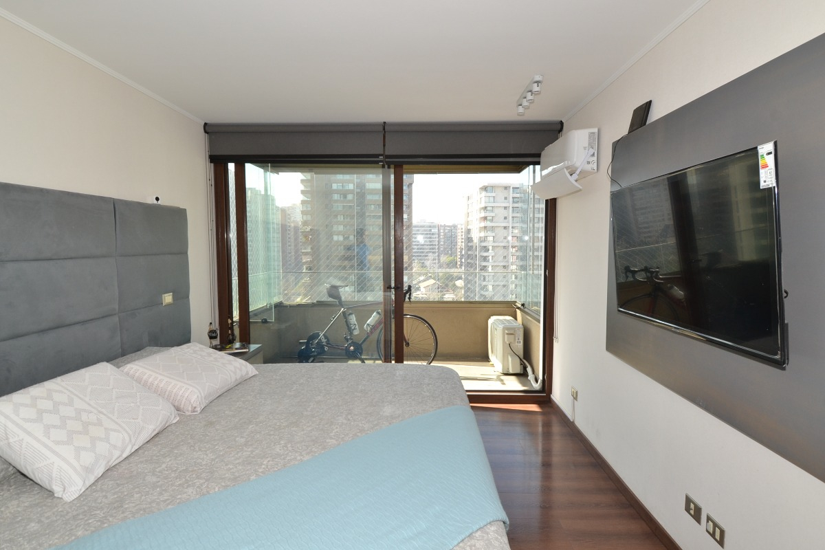 Venta Departamento SO 3D en suite Walk-in cl&oacute;set 3B 2E 1B Parque Arauco - Las Condes