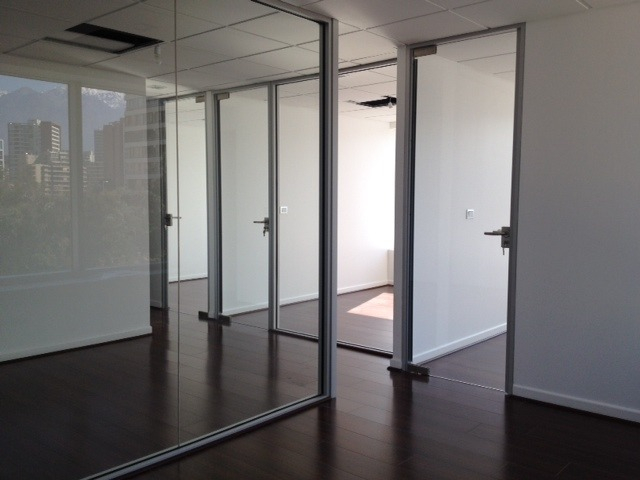 Arriendo Oficina SO 2B 1E Nueva Las Condes - Las Condes