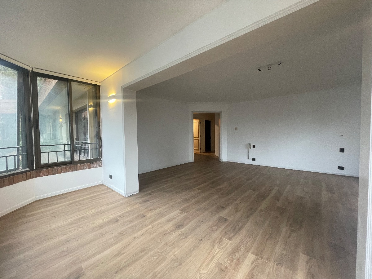 Venta Departamento SP 3D en suite Walk-in cl&oacute;set 5B 3E 2B Parque Bicentenario - Vitacura