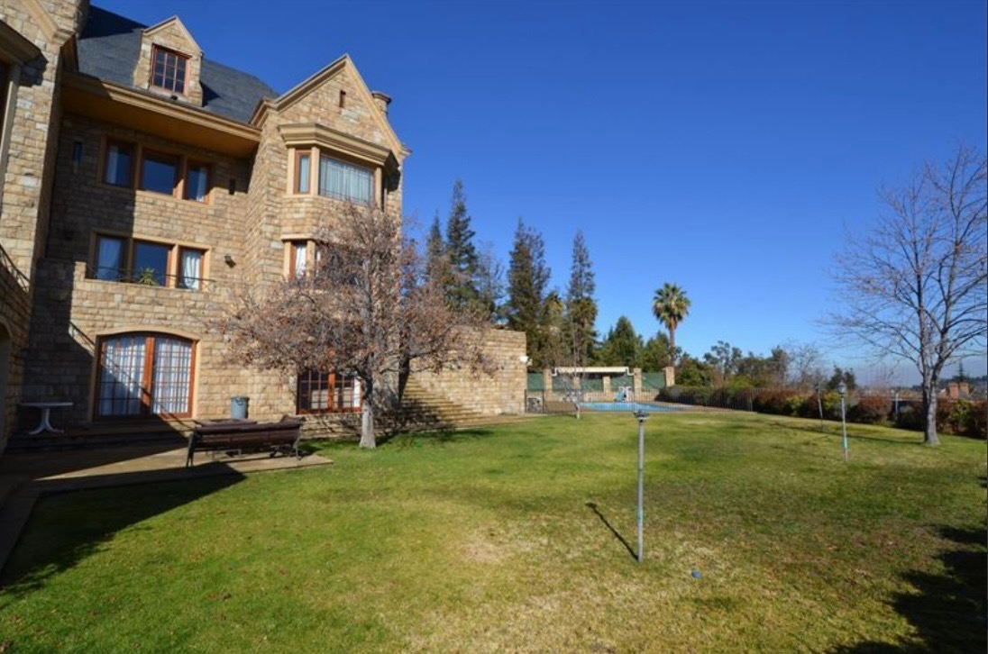 Venta Casa NO 7D en suite Walk-in cl&oacute;set 5B 20E 1B Quinchamal&iacute; - Las Condes