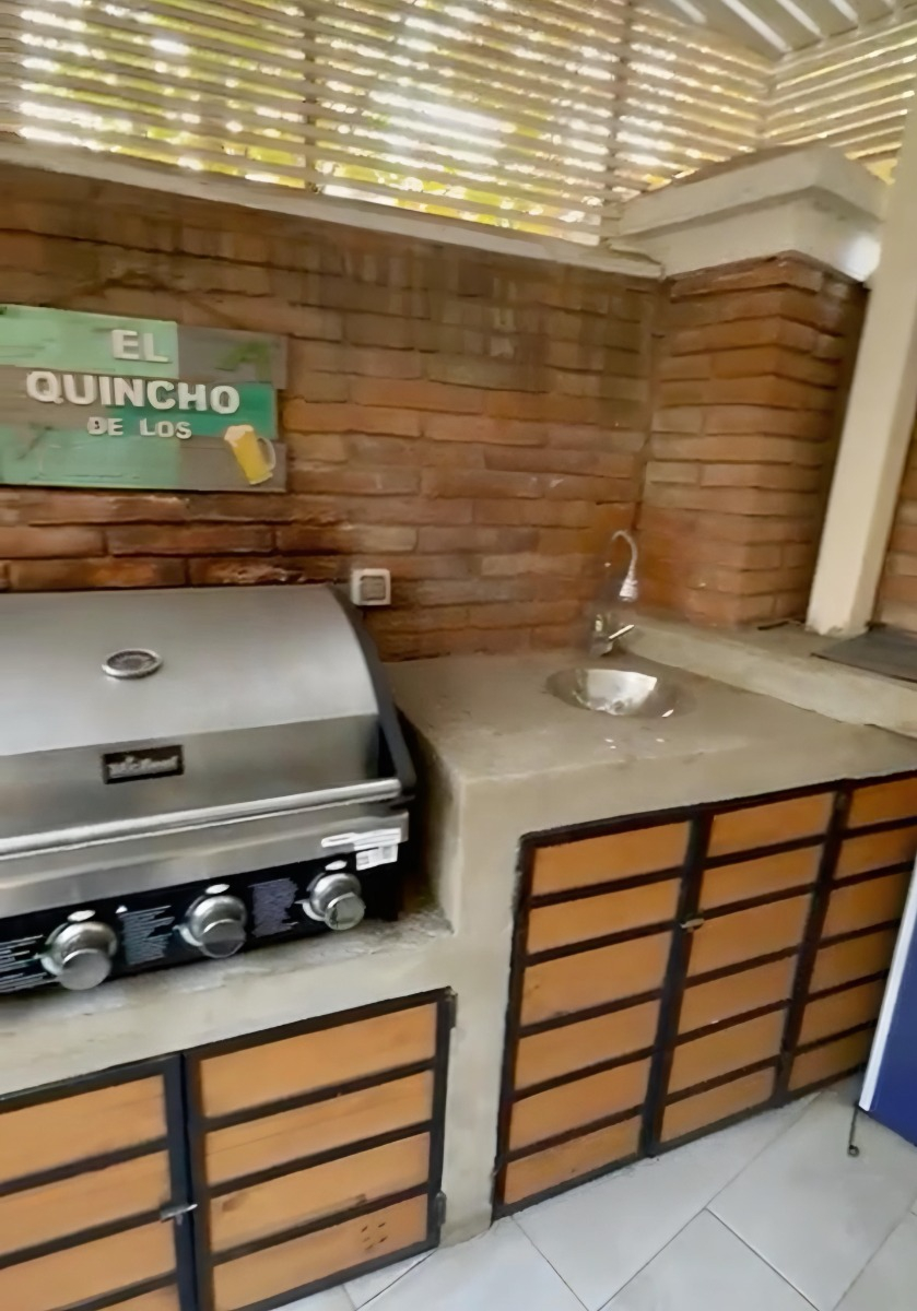 Venta Casa 5D en suite Walk-in cl&oacute;set 5B 4E 1B Los Trapenses - Lo Barnechea