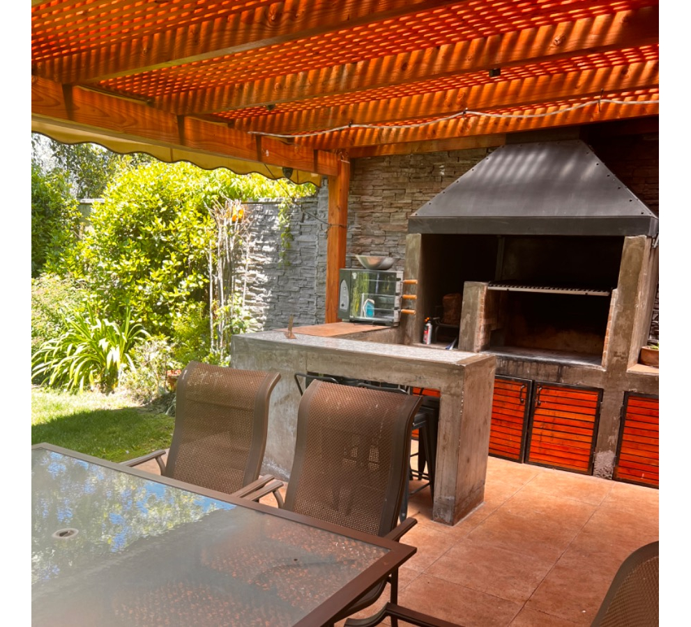 Venta Casa NP 4D 4B 2E La Dehesa - Lo Barnechea