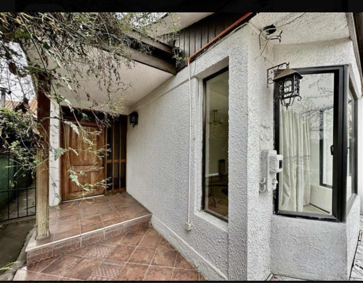 Venta Casa 5D 4B 3E Los Dominicos - Las Condes