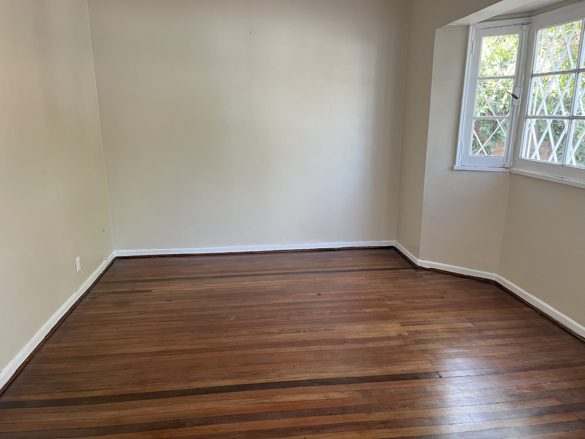 Arriendo Casa 5D 2B 3E 1B Metro Bilbao - Providencia