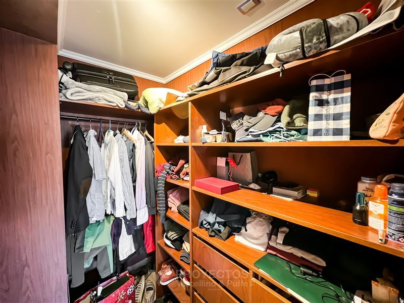 Venta Departamento Norte 2D en suite Walk-in cl&oacute;set 2B 1E 1B Alto Las Condes - Las Condes