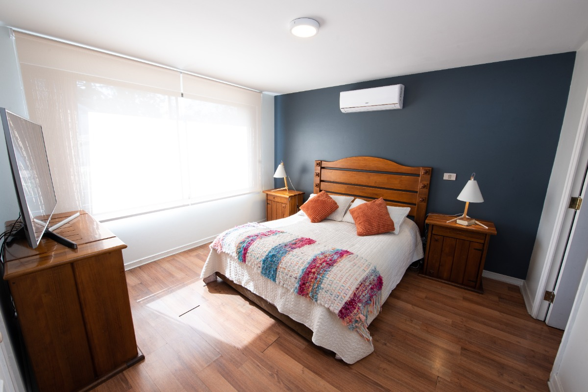 Venta Casa SO 4D en suite Walk-in cl&oacute;set 4B 2E 1B Carlos Ossand&oacute;n - La Reina