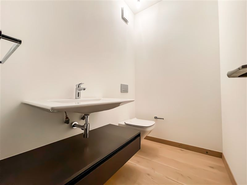 Venta Departamento Oriente 4D en suite Walk-in cl&oacute;set 5B 4E 2B La Dehesa - Lo Barnechea