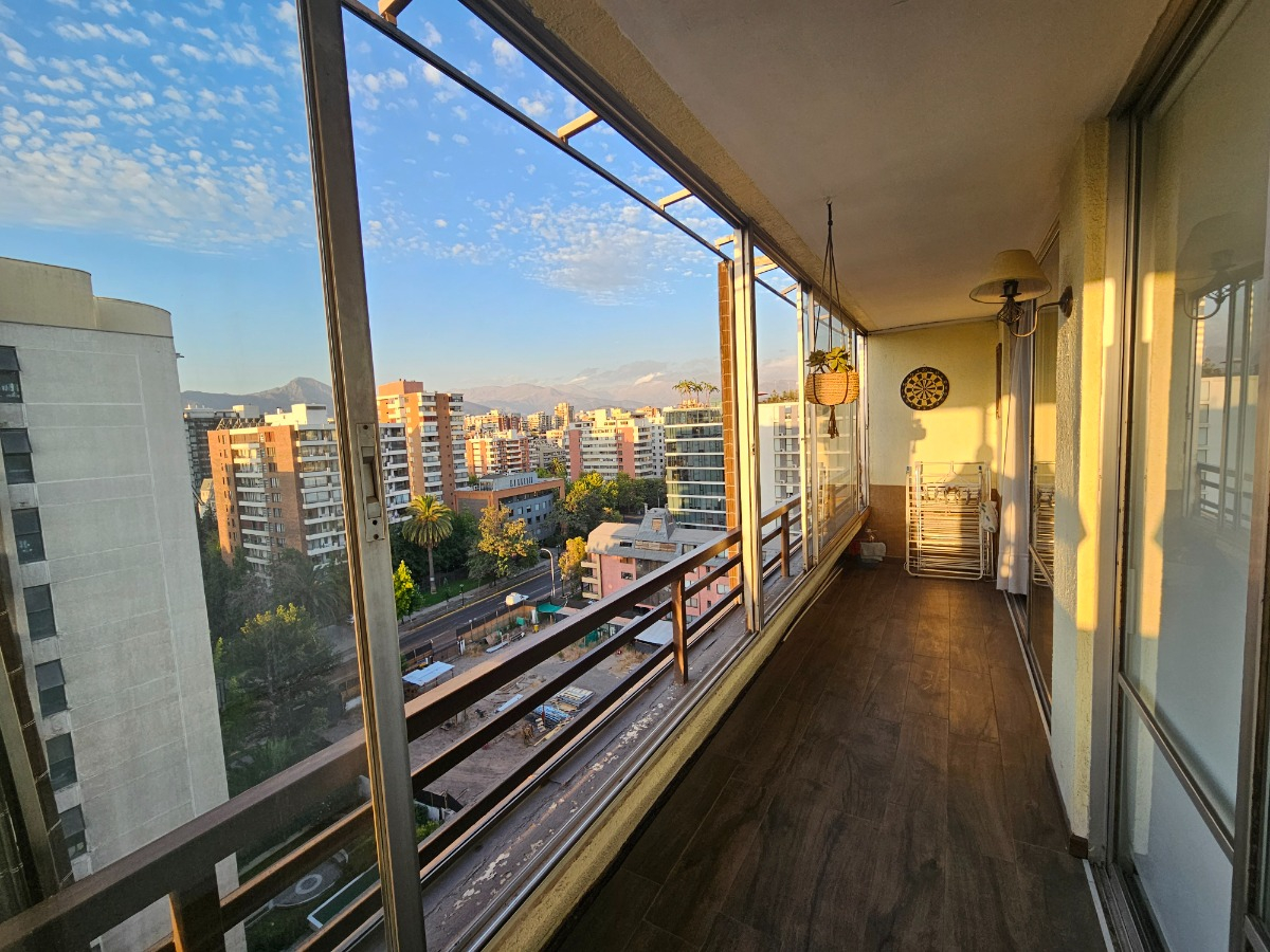 Venta Departamento 4D en suite Walk-in cl&oacute;set 3B 2E 1B  - Providencia