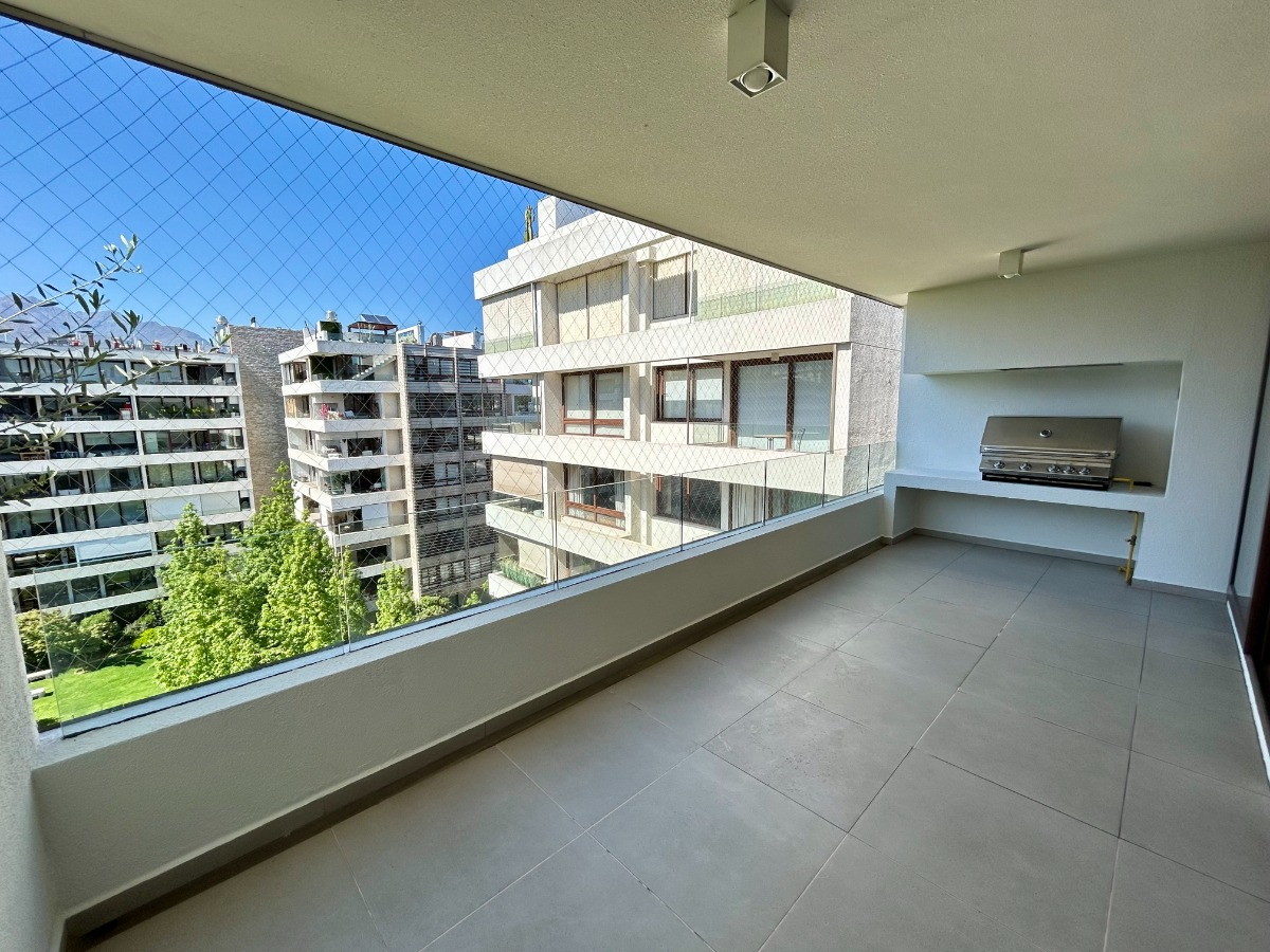 Arriendo Departamento SO 1D en suite Walk-in cl&oacute;set 1B 1E 1B La Dehesa - Lo Barnechea