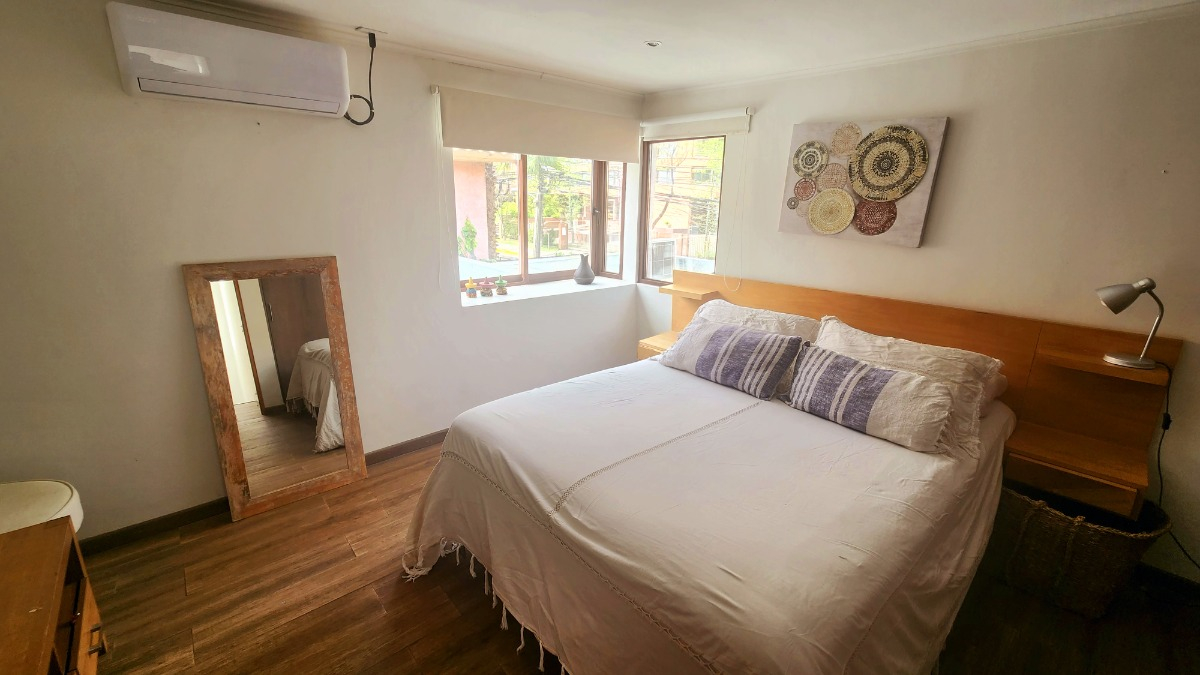 Arriendo Casa SO 4D en suite Walk-in cl&oacute;set 3B 2E 1B La Llaver&iacute;a - Vitacura