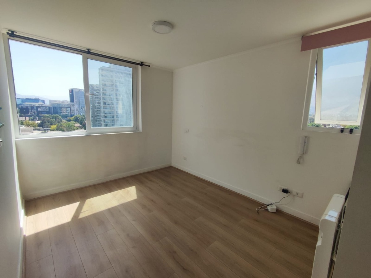 Venta Departamento NO 2D en suite Walk-in cl&oacute;set 2B 2E 1B Blest Gana - La Reina