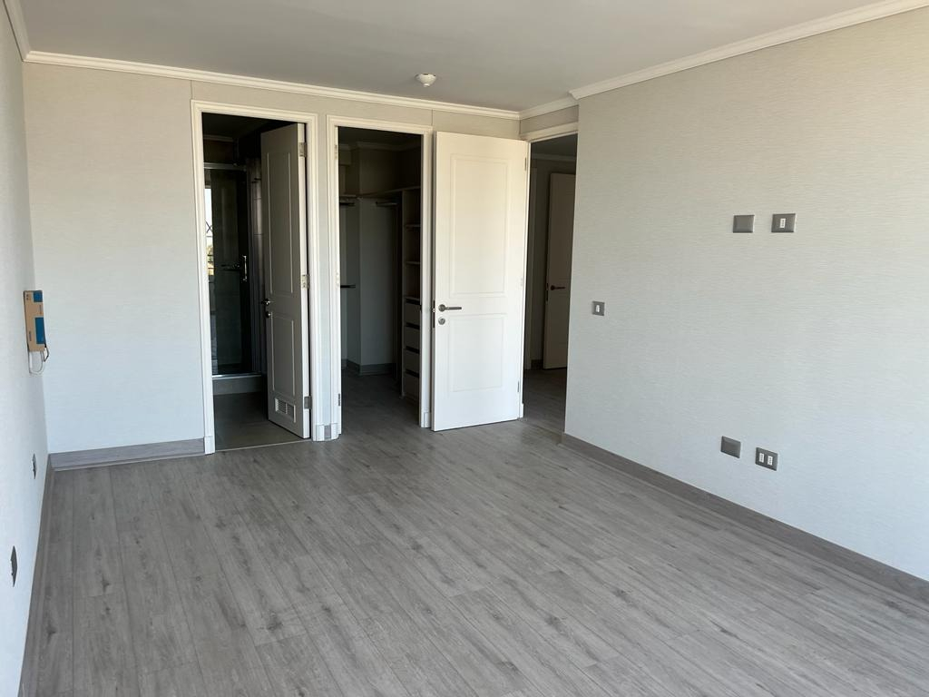 Arriendo Departamento 2D 2B 1E 1B Metro Sim&oacute;n Bolivar - La Reina
