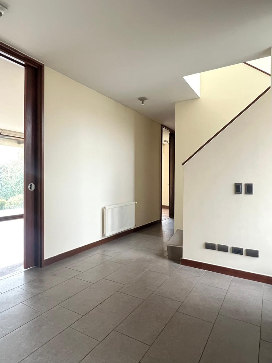 Arriendo Casa NO 5D 5B 3E 1B Los Trapenses - Lo Barnechea