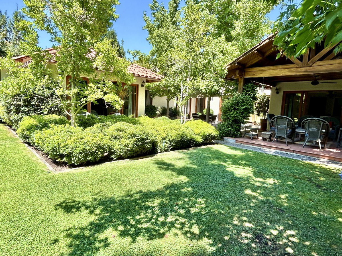 Arriendo Casa NO 5D en suite Walk-in cl&oacute;set 4B 4E 1B Los Trapenses - Lo Barnechea