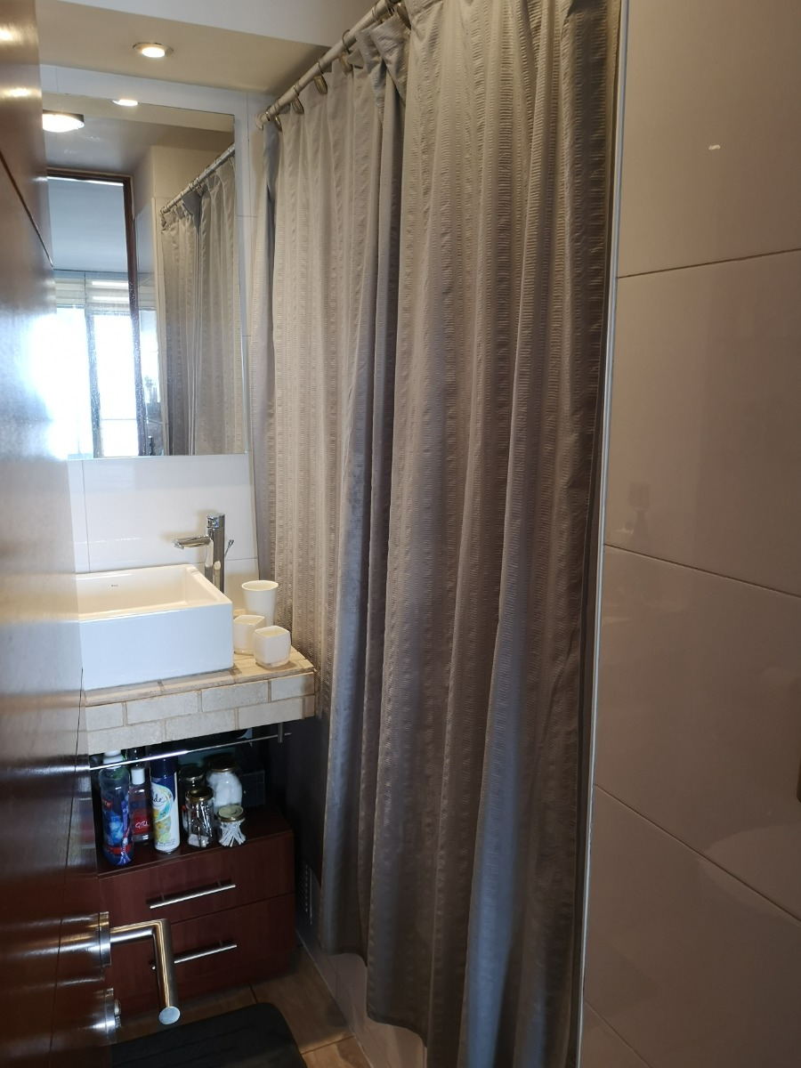 Venta Departamento SO 2D en suite 2B 1E 1Bd Metro Escuela Militar - Las Condes