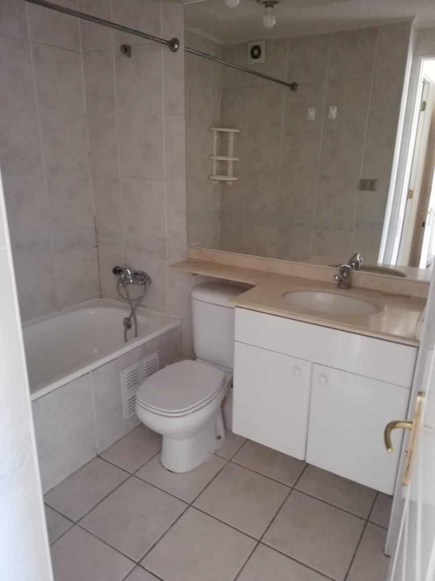 Arriendo Departamento S 2D en suite Walk-in cl&oacute;set 2B 1E 1B Metro Escuela Militar - Las Condes