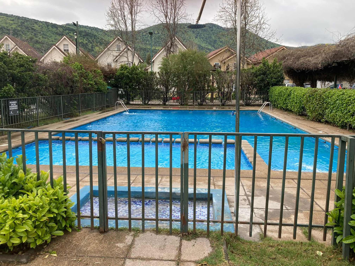 Arriendo Casa 3D 3B 3E Pepe Vila - La Reina