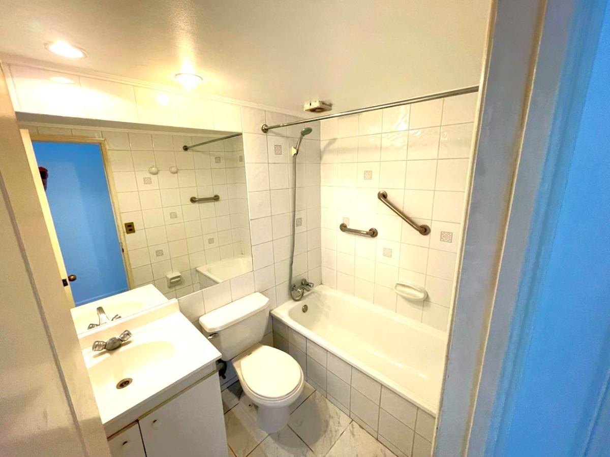 Venta Departamento SP 2D en suite Walk-in cl&oacute;set 2B 1E 1B In&eacute;s de Su&aacute;rez - Providencia