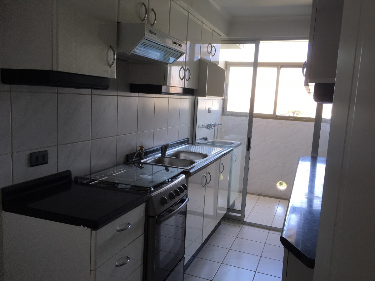 Arriendo Departamento SO 2D en suite Walk-in cl&oacute;set 2B 1E 1B Metro Manquehue - Apumanque - Las Condes