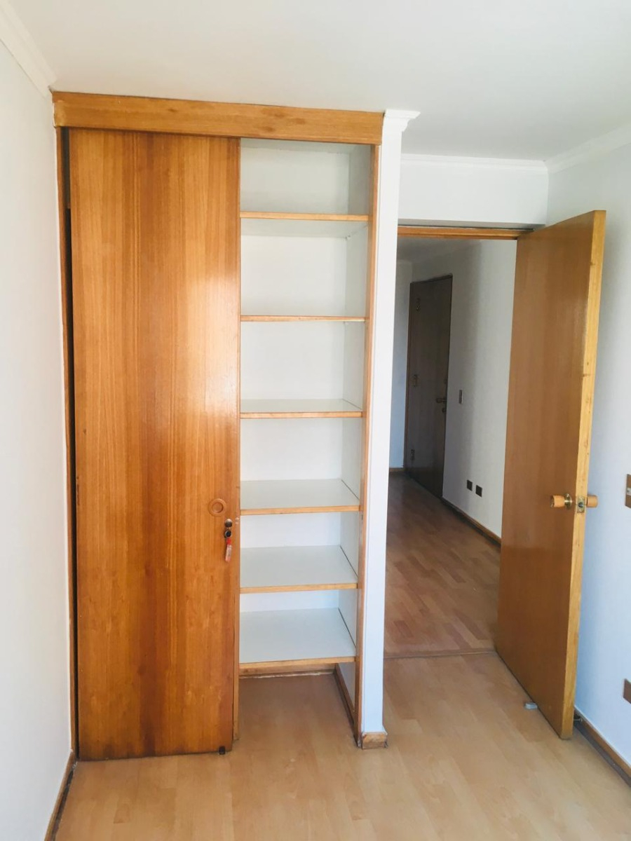 Arriendo Departamento SP 3D en suite Walk-in cl&oacute;set 3B 1E 1B Vaticano - Las Condes