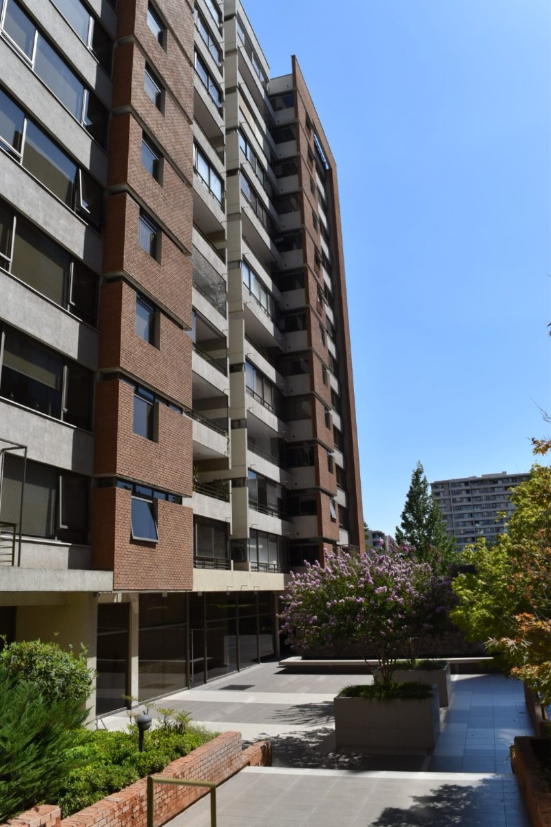 Venta Departamento NO 4D en suite Walk-in cl&oacute;set 4B 2E 1B Alto Las Condes - Las Condes