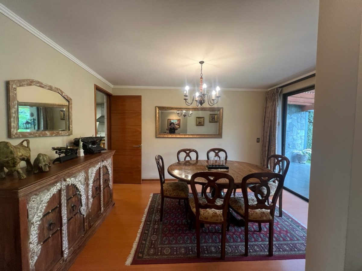 Venta Casa NP 5D en suite Walk-in cl&oacute;set 5B 4E 2B La Reina Alta - La Reina