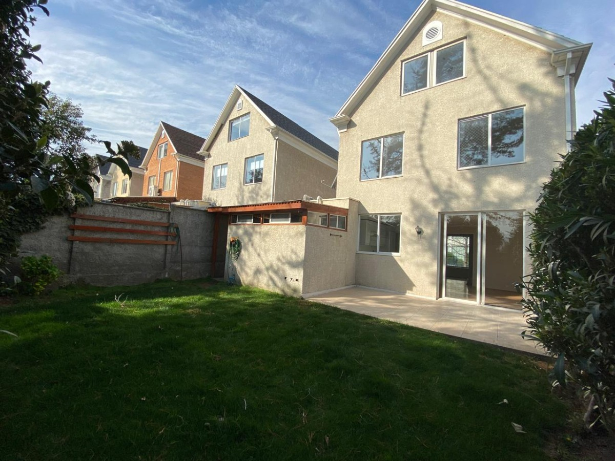 Arriendo Casa NP 7D Walk-in cl&oacute;set 5B 2E La Dehesa - Lo Barnechea