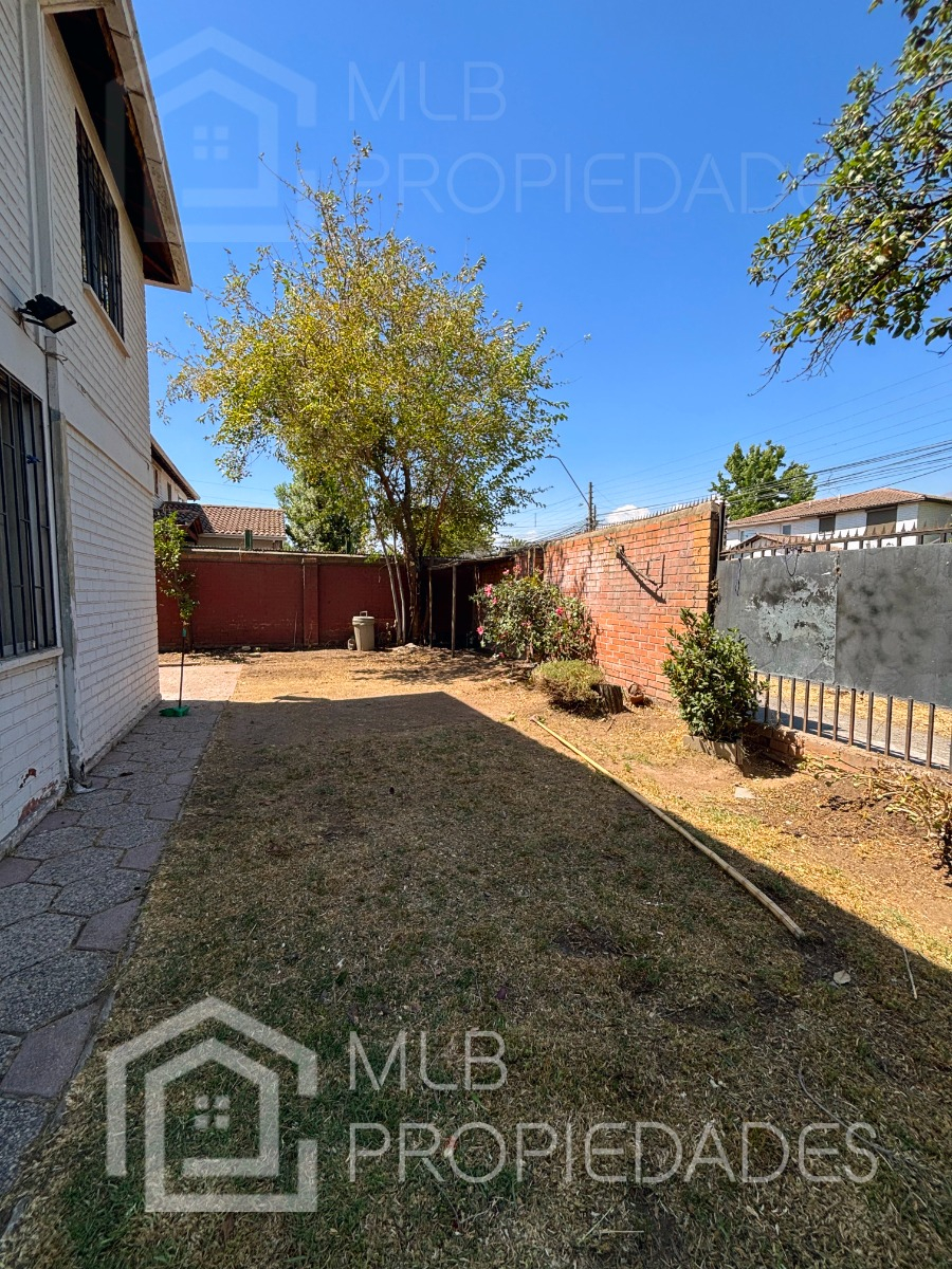 Venta Casa NO 4D 2B 2E Francisco de Villagra - La Reina