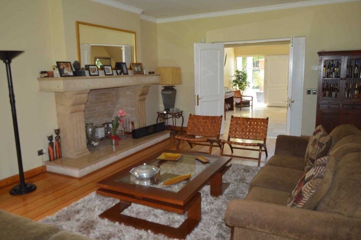 Venta Casa 6D en suite Walk-in cl&oacute;set 5B 4E 2B Los Trapenses - Lo Barnechea