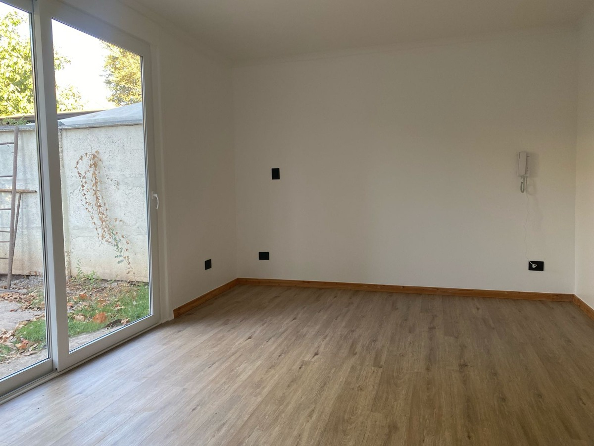 Venta Casa NO 3D en suite Walk-in cl&oacute;set 3B 2E 1Bd Estoril - Las Condes