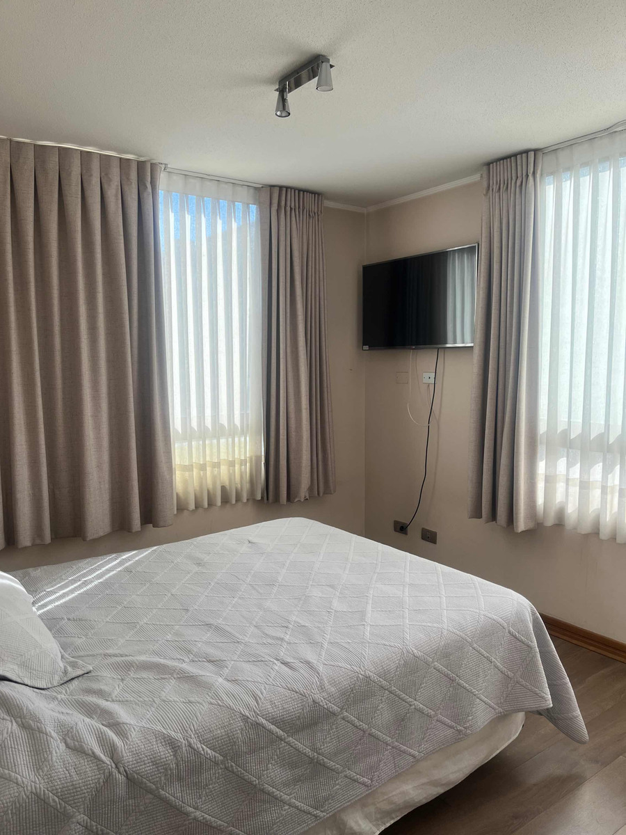 Arriendo Departamento 2D Metro Hernando de Magallanes - Las Condes