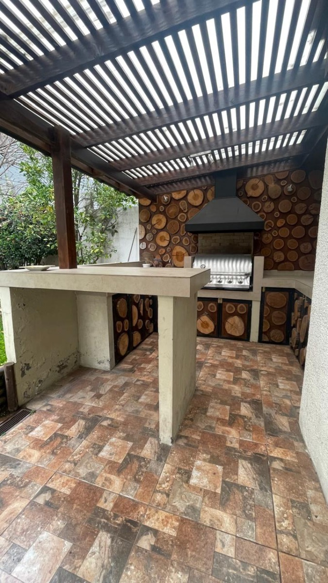 Venta Casa 4D 3B 2E 1B La Reina Alta - La Reina
