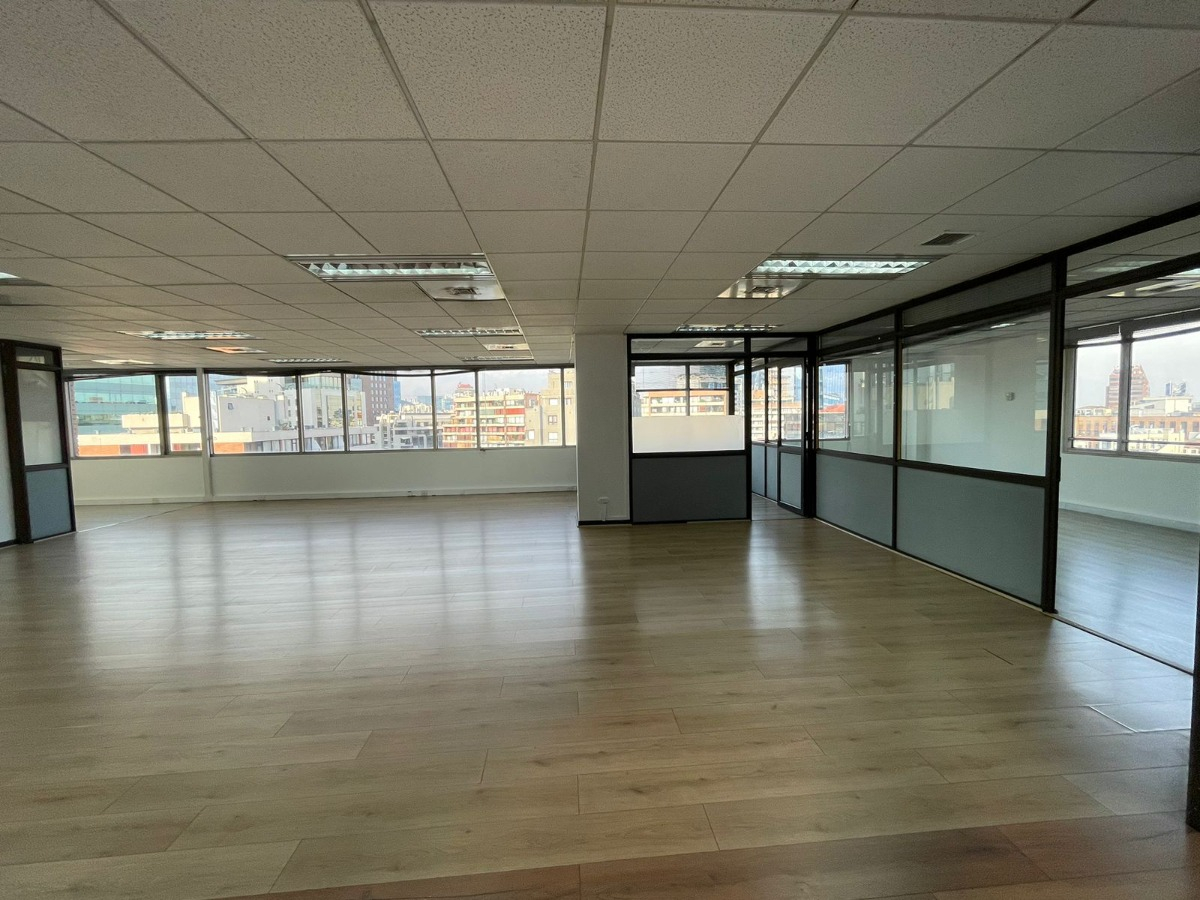 Arriendo Oficina 2B Centro Financiero - Las Condes