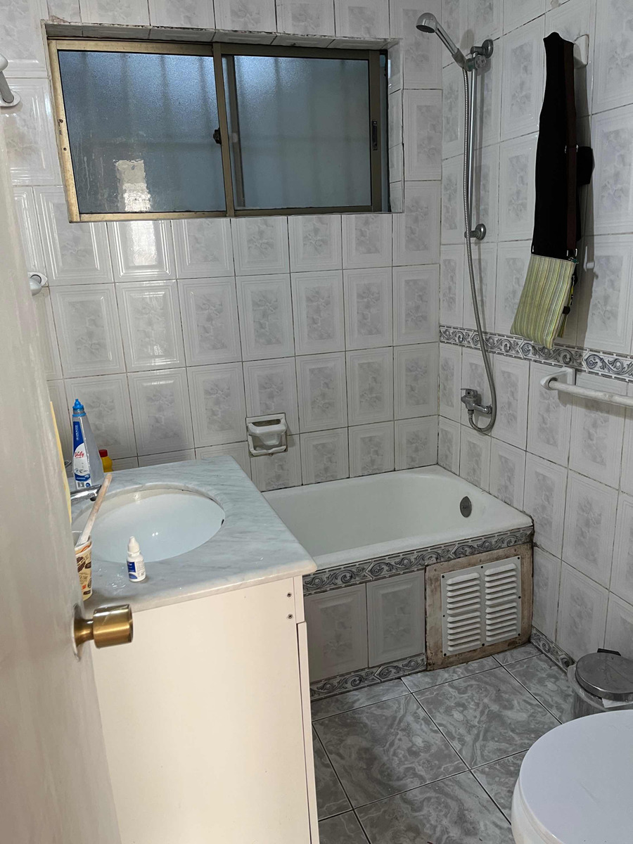 Arriendo Casa 5D Carlos Ossand&oacute;n - La Reina