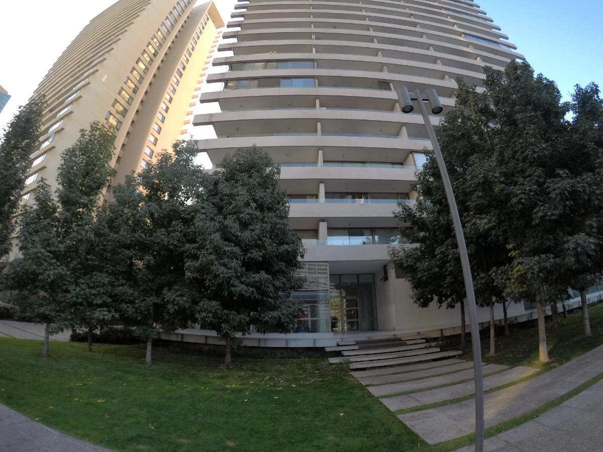 Arriendo Departamento N 2D en suite Walk-in cl&oacute;set 2B 2E 1B Parque Arauco - Las Condes