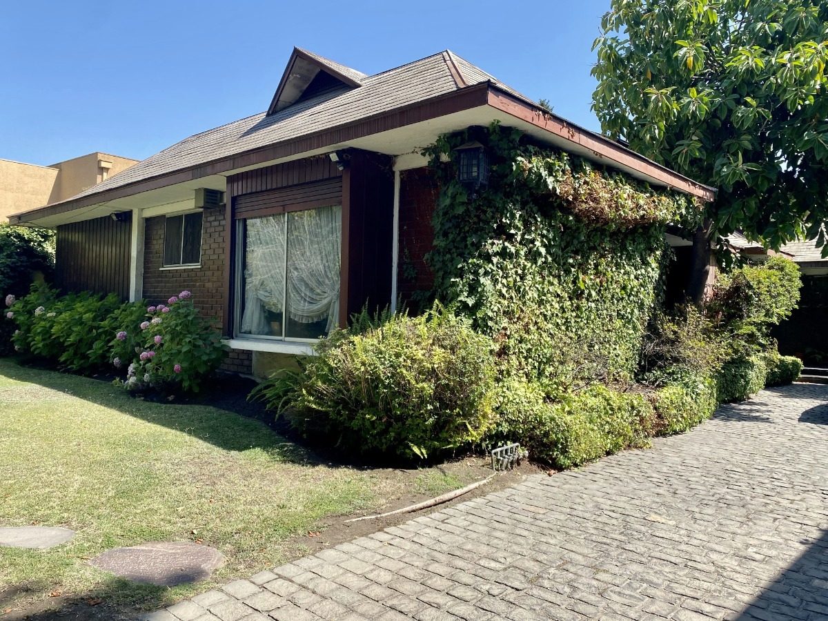 Venta Casa NOSP 5D 3B 4E 1B Parque Bicentenario - Vitacura