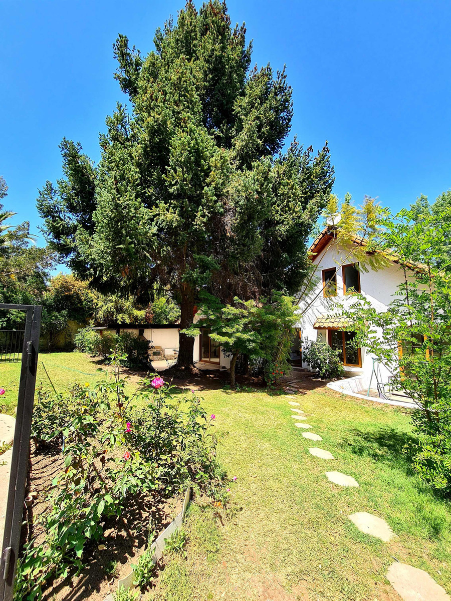 Arriendo Casa 5D 4B 2E Mall Sport - Las Condes