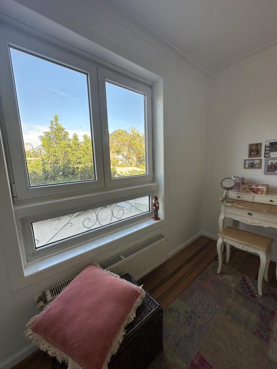 Venta Casa NO 3D 2B 2E 1B Pedro de Valdivia Norte - Providencia