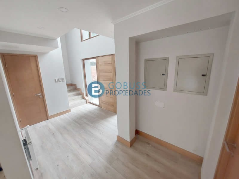 Venta Casa NOSP 4D en suite Walk-in cl&oacute;set 5B 2E La Llaver&iacute;a - Vitacura