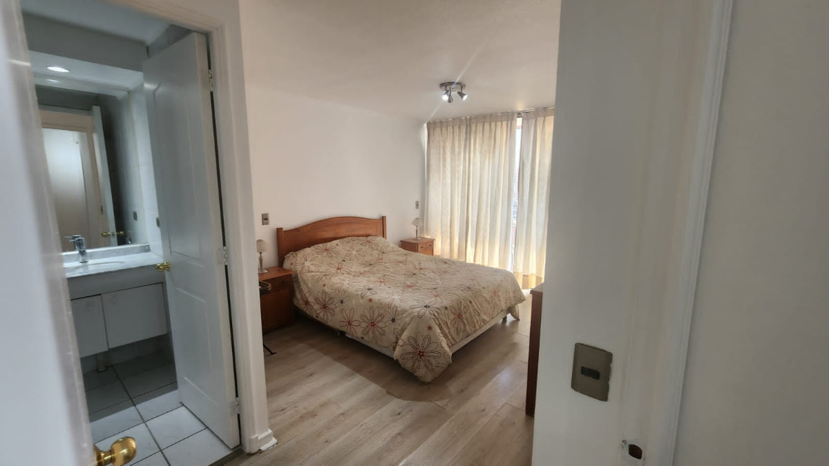 Arriendo Departamento SO 2D en suite Walk-in cl&oacute;set 2B 1E 1B Col&oacute;n Oriente - Vital Apoquindo - Las Condes