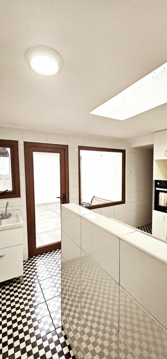 Arriendo Casa 4D 2B 1E 1B Vaticano - Las Condes