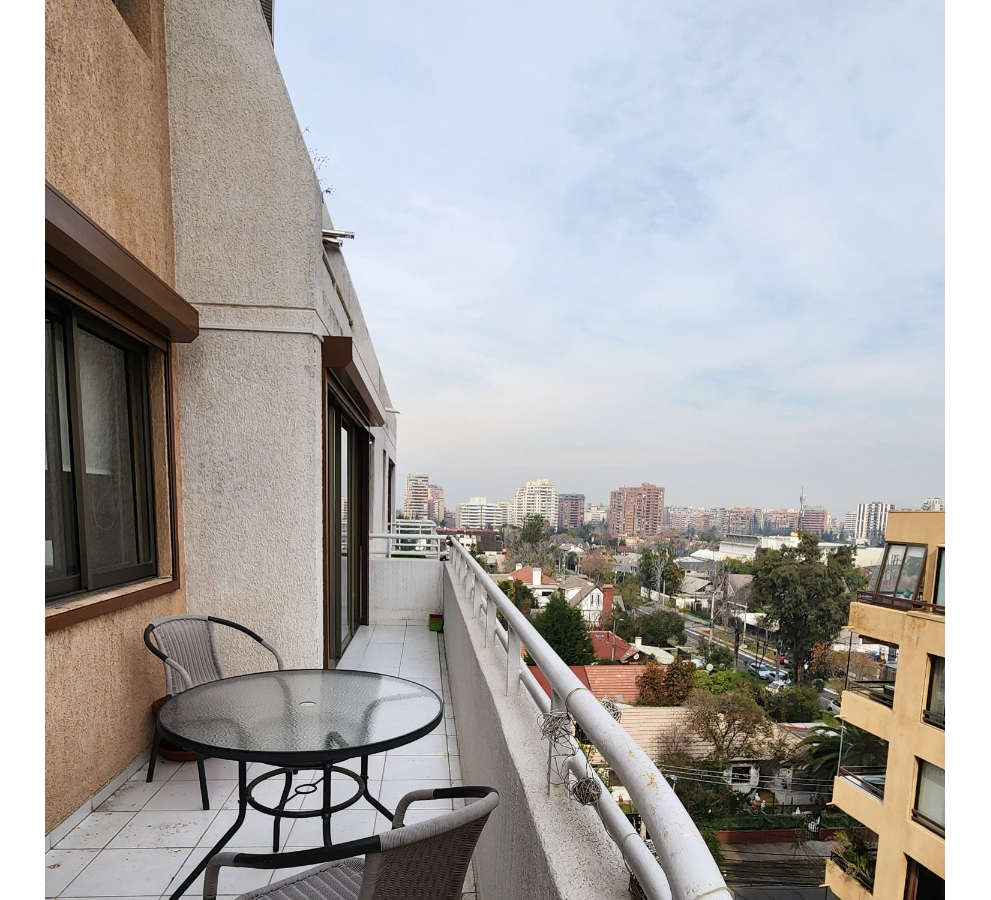 Arriendo Departamento P 2D en suite 2B 1E 1B Metro Escuela Militar - Las Condes
