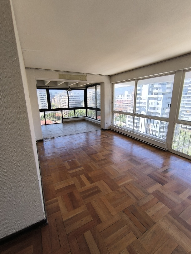 Arriendo Departamento 3D 2B 1E Metro Escuela Militar - Las Condes