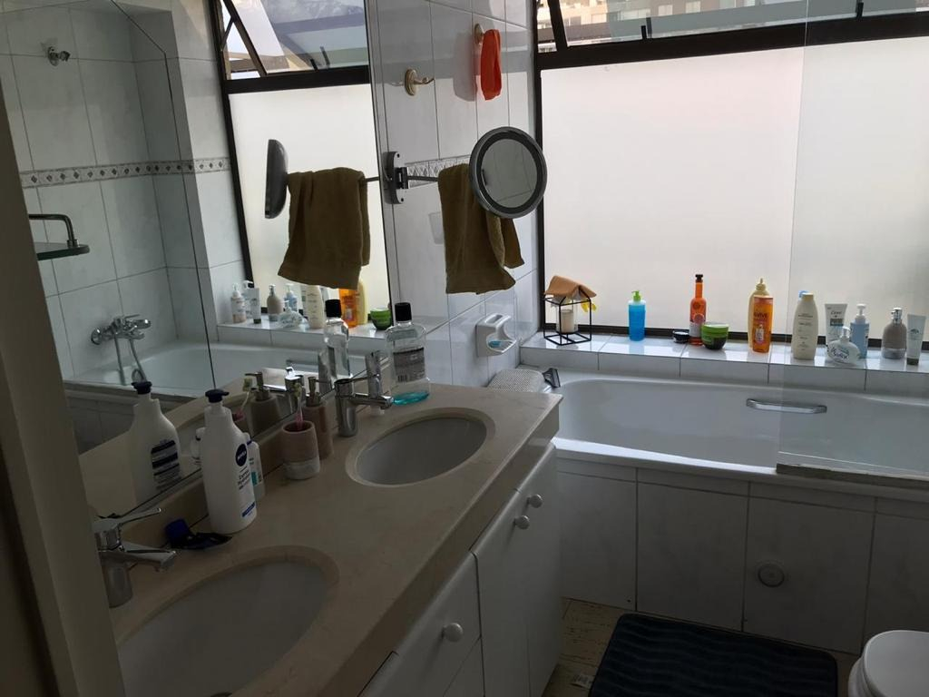 Arriendo Departamento 4D Vaticano - Las Condes