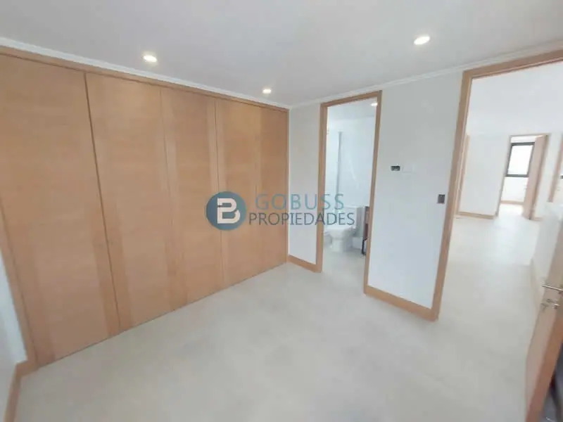 Venta Casa SO 4D en suite Walk-in cl&oacute;set 5B 2E Juan XXIII - Vitacura