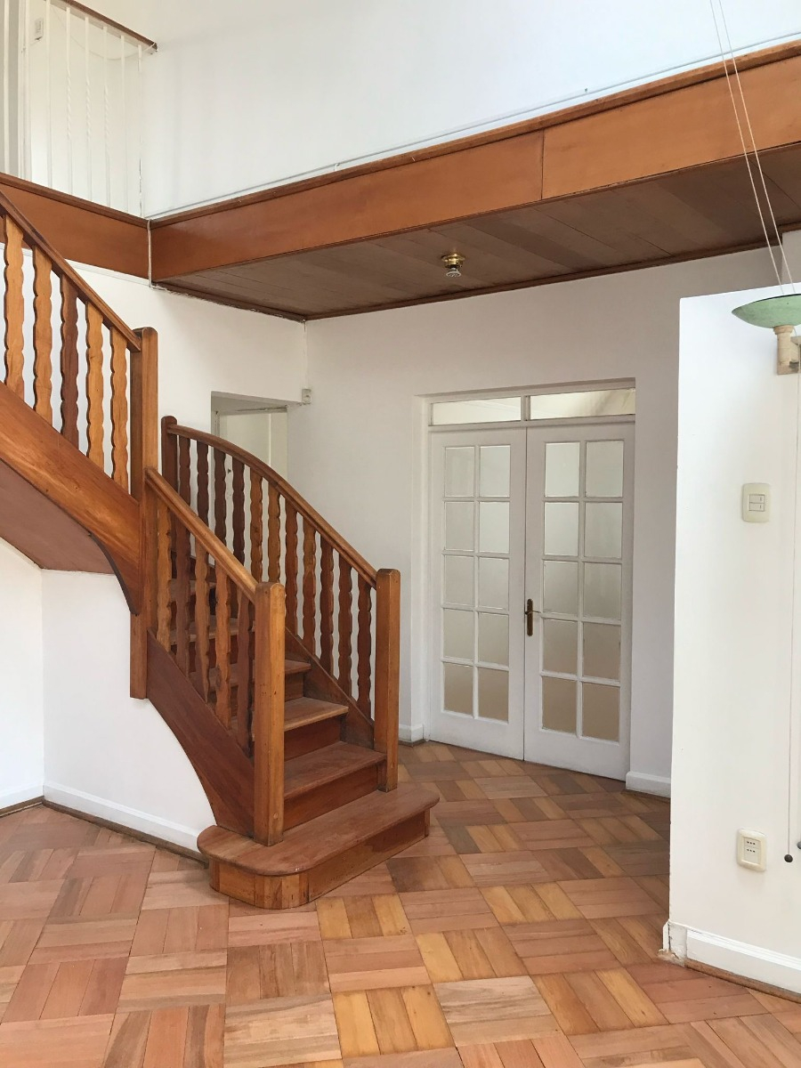 Arriendo Casa 6D 4B 3E 2B Metro Pr&iacute;ncipe de Gales - Country Club - La Reina